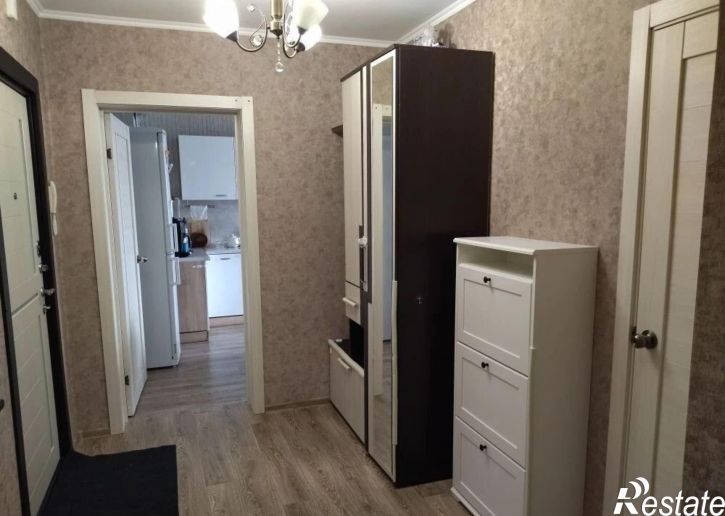 3-комн квартира улица Адмирала Пустошкина, 22к4
