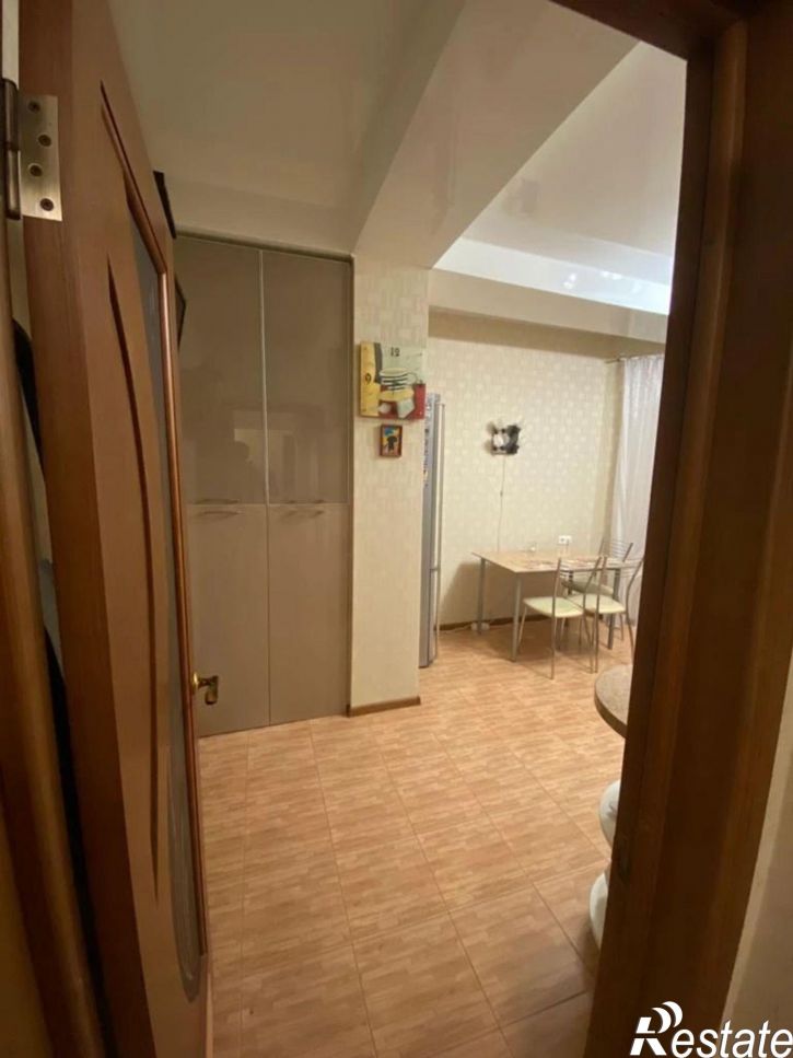 2-комн квартира Крымская улица, 51