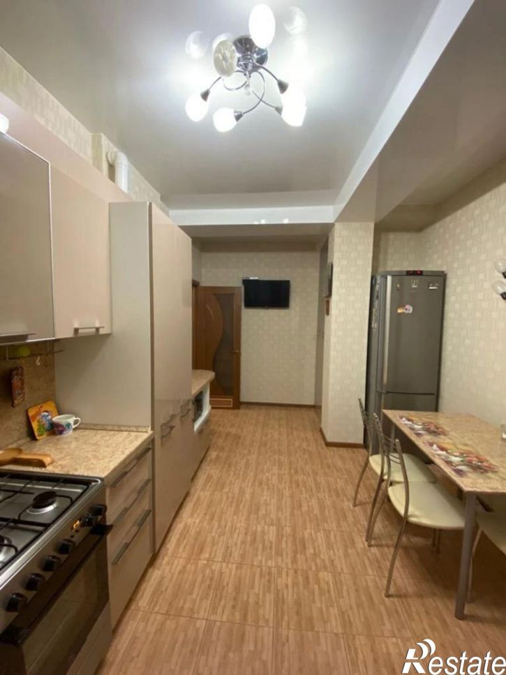2-комн квартира Крымская улица, 51