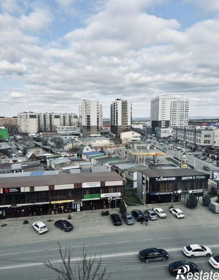 2-комн квартира улица Омелькова, 21