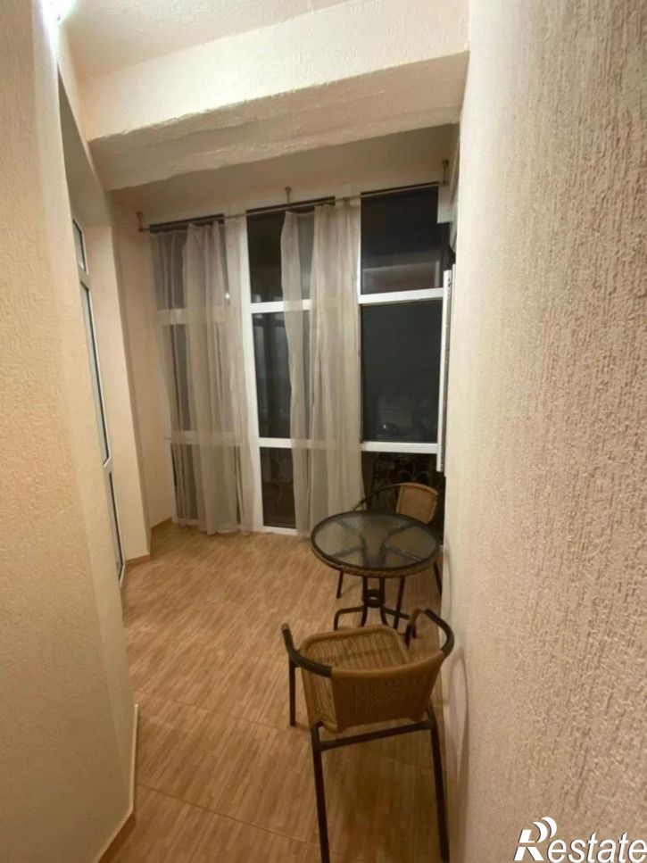 2-комн квартира Крымская улица, 51