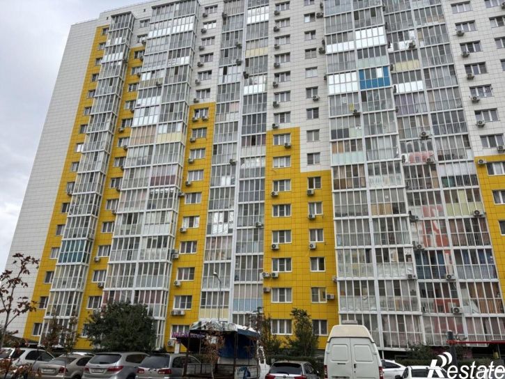 3-комн квартира ул Адмирала Пустошкина, 22 6,  д. 22 6,  к. 6