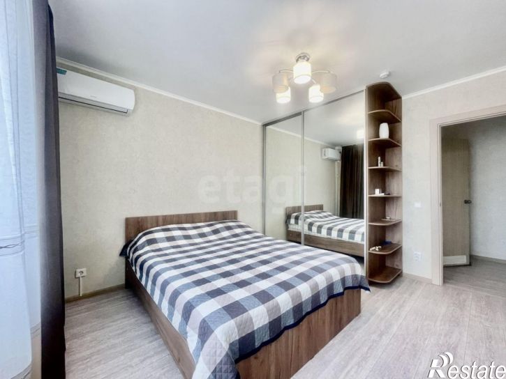 2-комн квартира ул Адмирала Пустошкина, 16,  д. 16