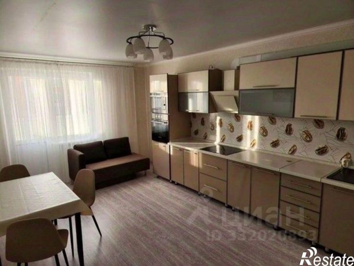 3-комн квартира ул Адмирала Пустошкина, 22 10,  д. 22 10,  к. 10