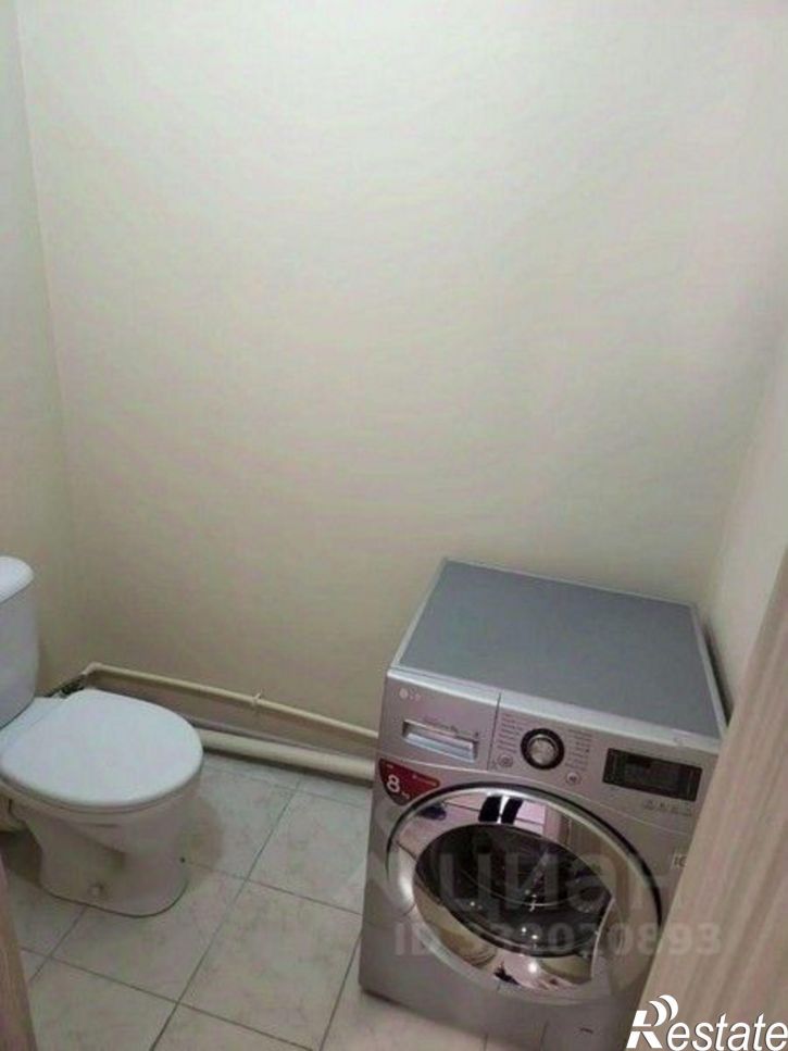 3-комн квартира ул Адмирала Пустошкина, 22 10,  д. 22 10,  к. 10