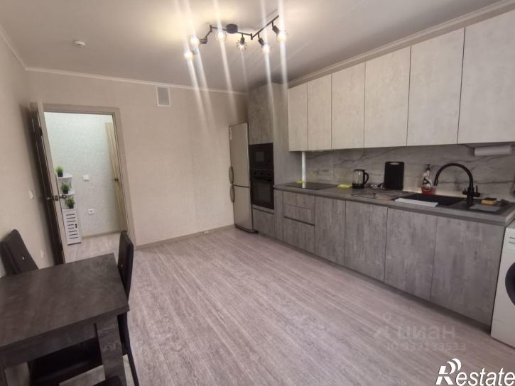 1-комн квартира ул Адмирала Пустошкина, 22 8,  д. 22 8,  к. 8
