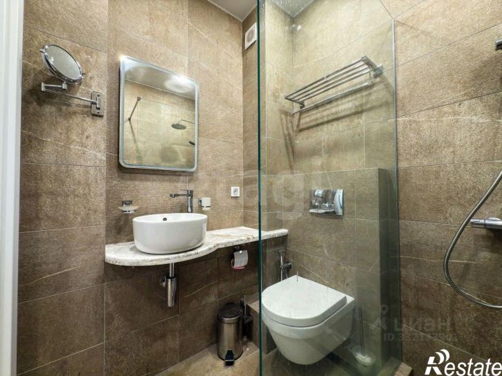 2-комн квартира Симферопольское шоссе, 58,  д. 58