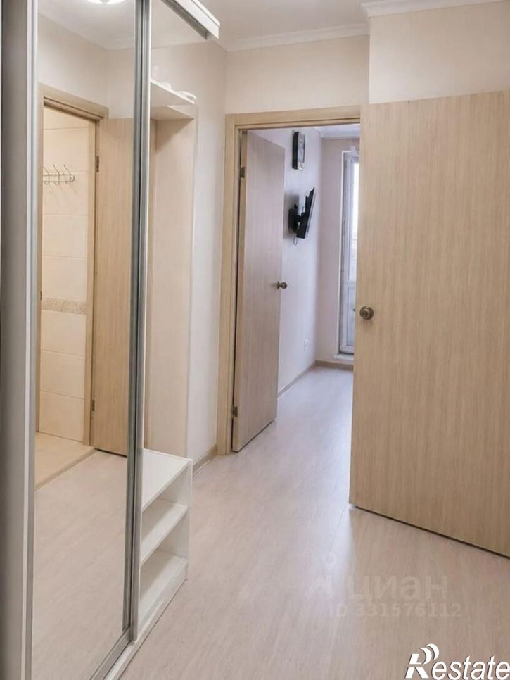 1-комн квартира ул Адмирала Пустошкина, 22 1,  д. 22 1,  к. 1