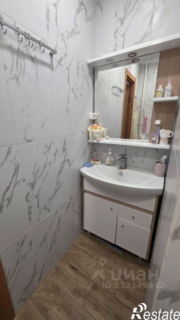 1-комн квартира ул Адмирала Пустошкина, 22 4,  д. 22 4,  к. 4