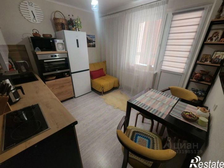 1-комн квартира ул Адмирала Пустошкина, 22 8,  д. 22 8,  к. 8
