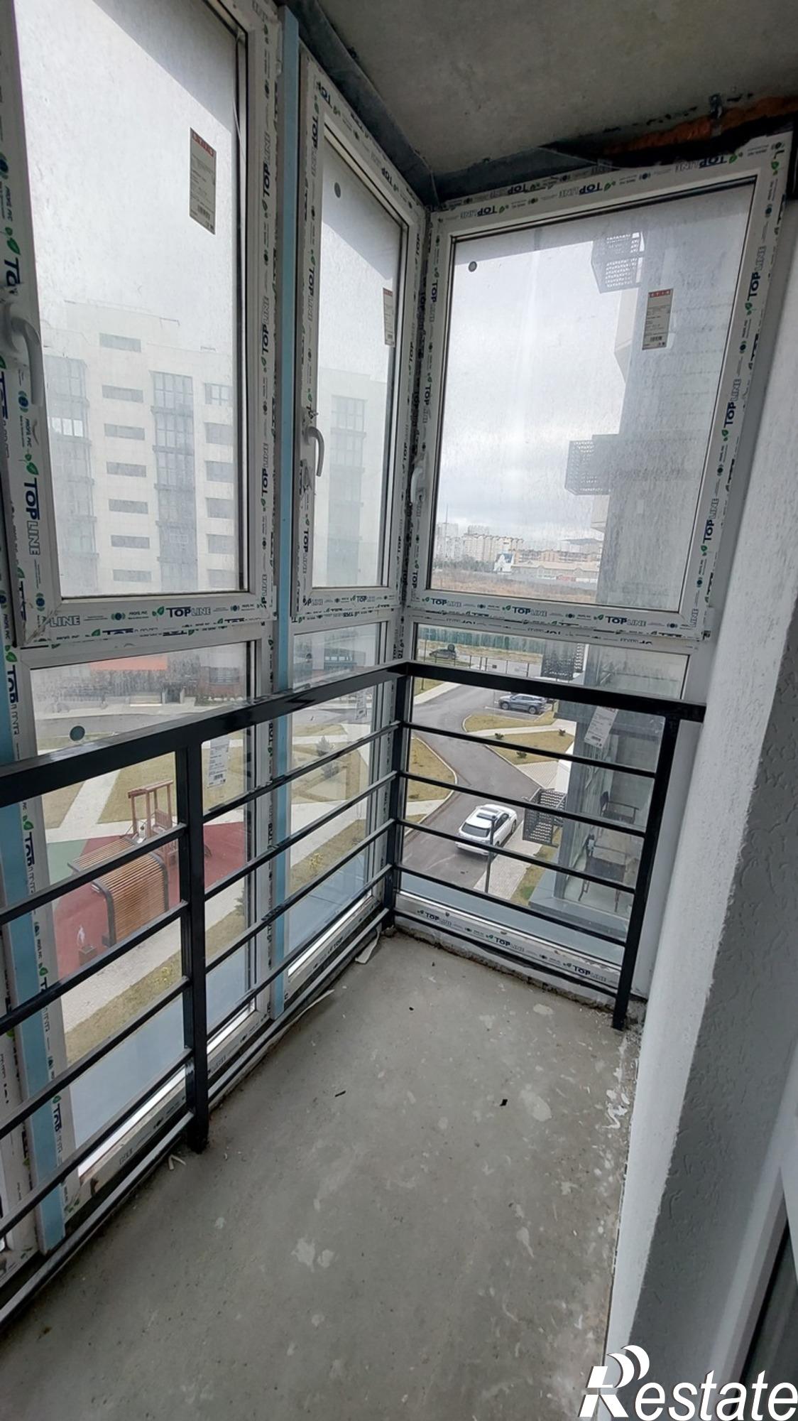 Купить квартиру за 10 590 000 рублей на улица Крылова, 13к2
