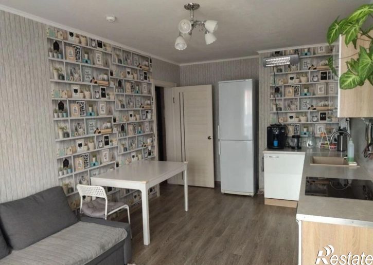 3-комн квартира улица Адмирала Пустошкина, 22к4