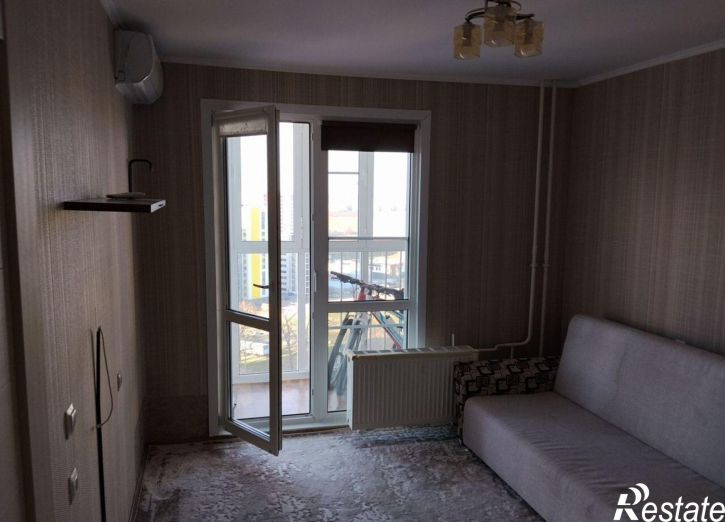 3-комн квартира улица Адмирала Пустошкина, 22к4