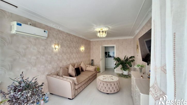 2-комн квартира улица Крылова, 17к5
