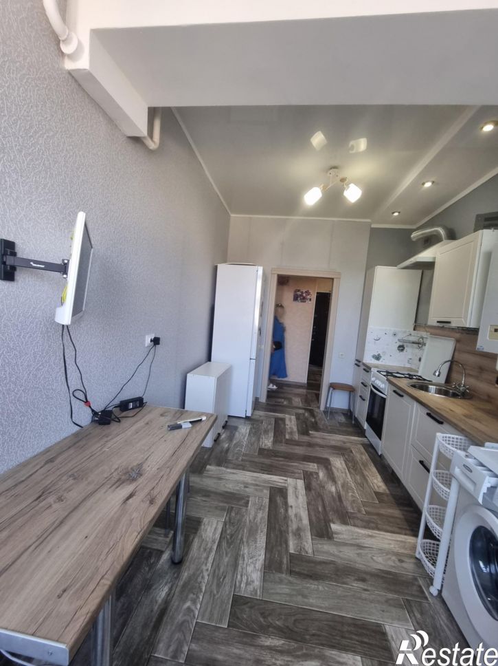 2-комн квартира улица Краснозелёных, 29А