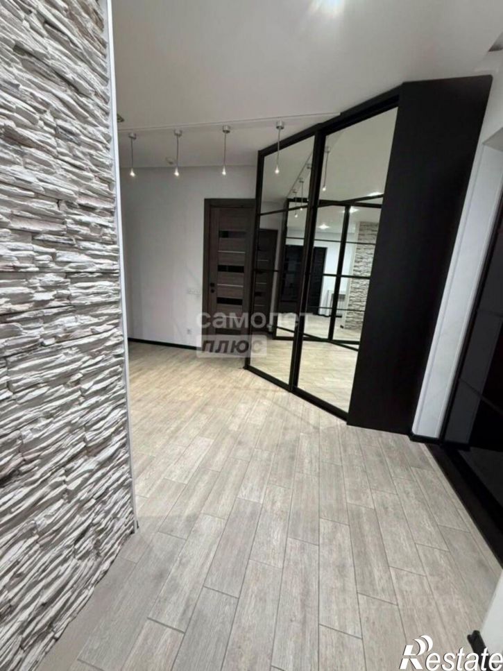 3-комн квартира ул Владимирская, 120,  д. 120