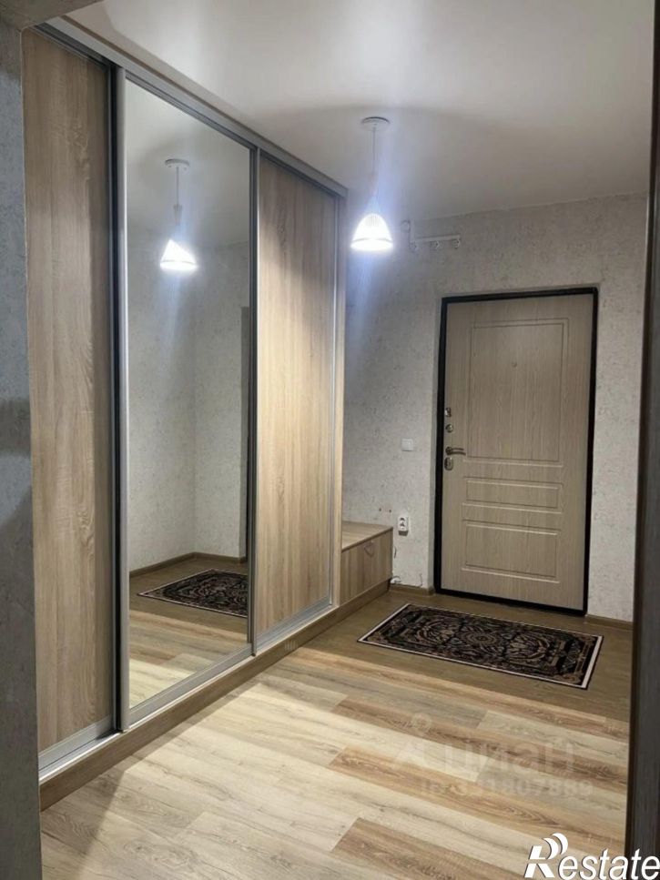 2-комн квартира ул Адмирала Пустошкина, 22 9,  д. 22 9,  к. 9
