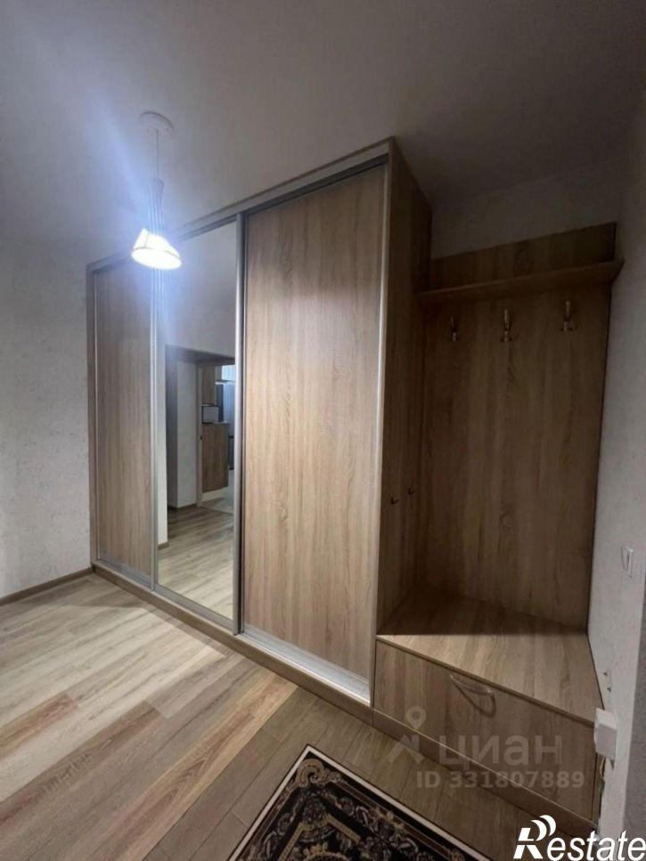 2-комн квартира ул Адмирала Пустошкина, 22 9,  д. 22 9,  к. 9