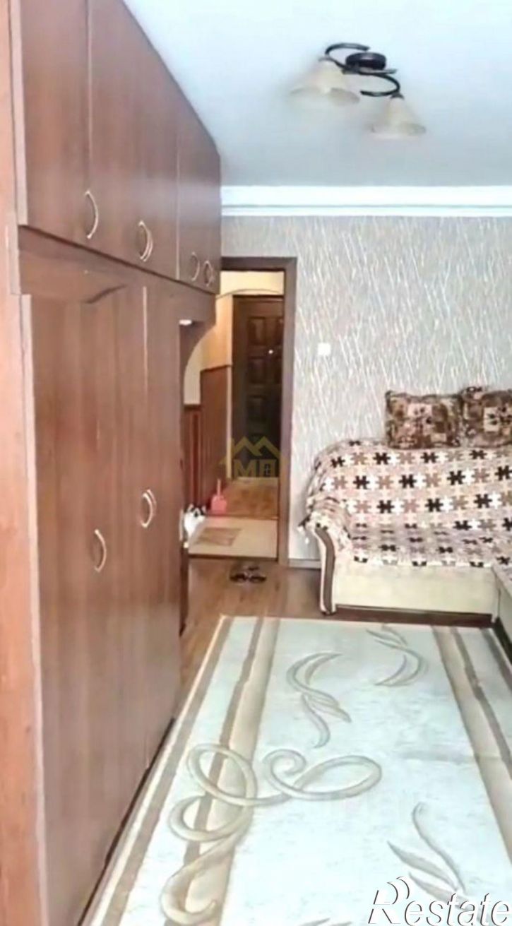3-комн квартира ул Астраханская, 90,  д. 90