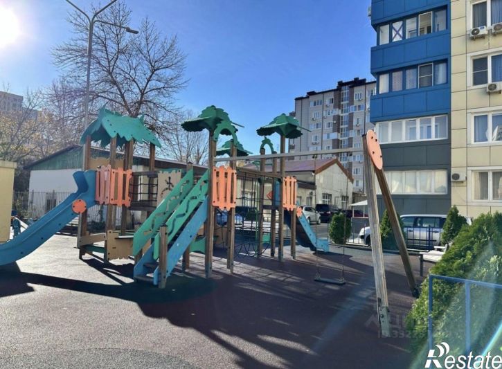 3-комн квартира ул Астраханская, 76,  д. 76