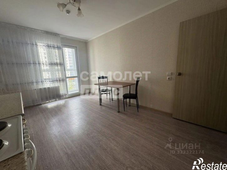 2-комн квартира ул Адмирала Пустошкина, 22 4,  д. 22 4,  к. 4
