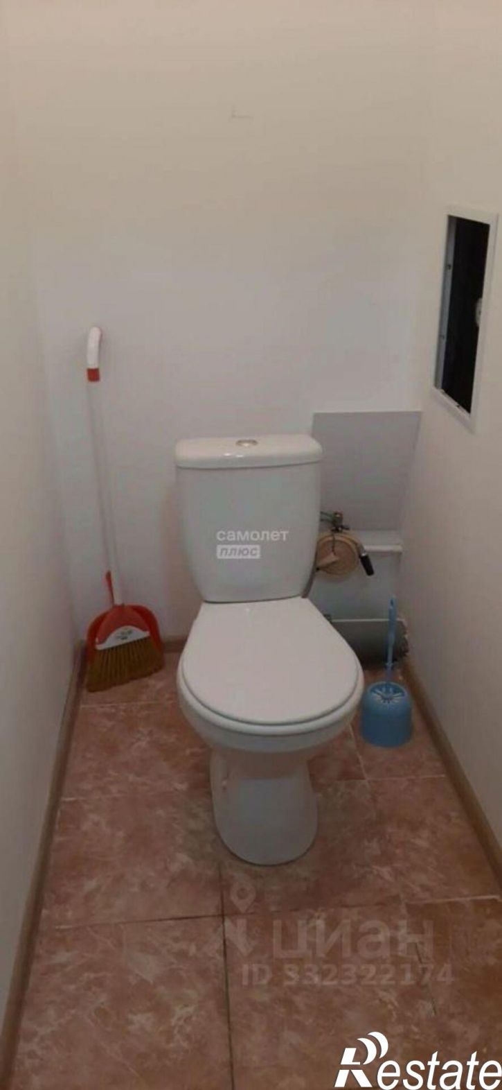 2-комн квартира ул Адмирала Пустошкина, 22 4,  д. 22 4,  к. 4