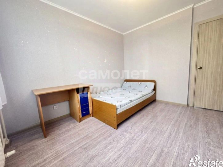 2-комн квартира ул Адмирала Пустошкина, 22 4,  д. 22 4,  к. 4
