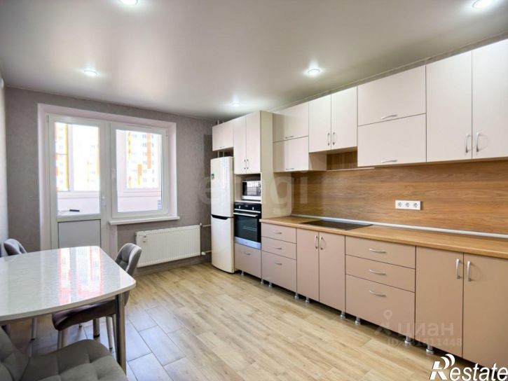 2-комн квартира ул Адмирала Пустошкина, 22 5,  д. 22 5,  к. 5
