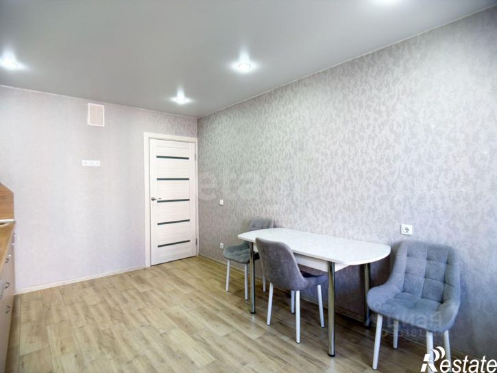 2-комн квартира ул Адмирала Пустошкина, 22 5,  д. 22 5,  к. 5