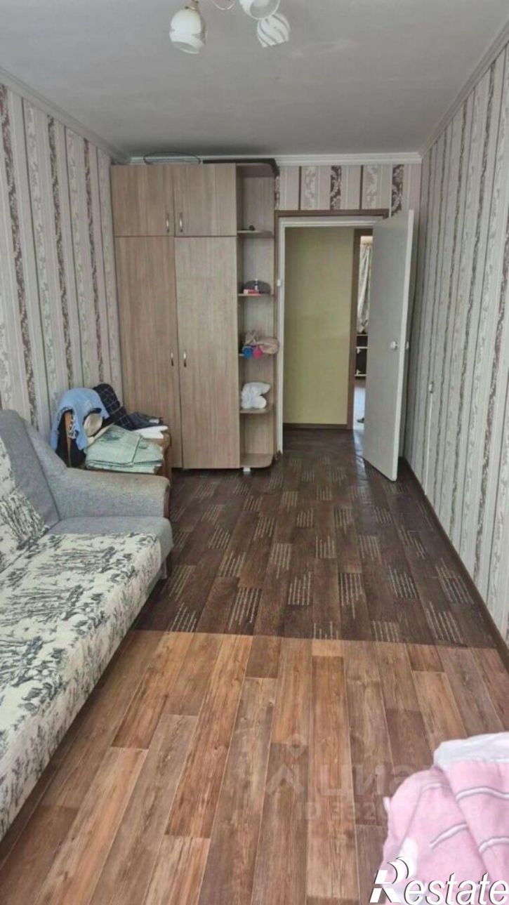 2-комн квартира 12-й микрорайон, 10