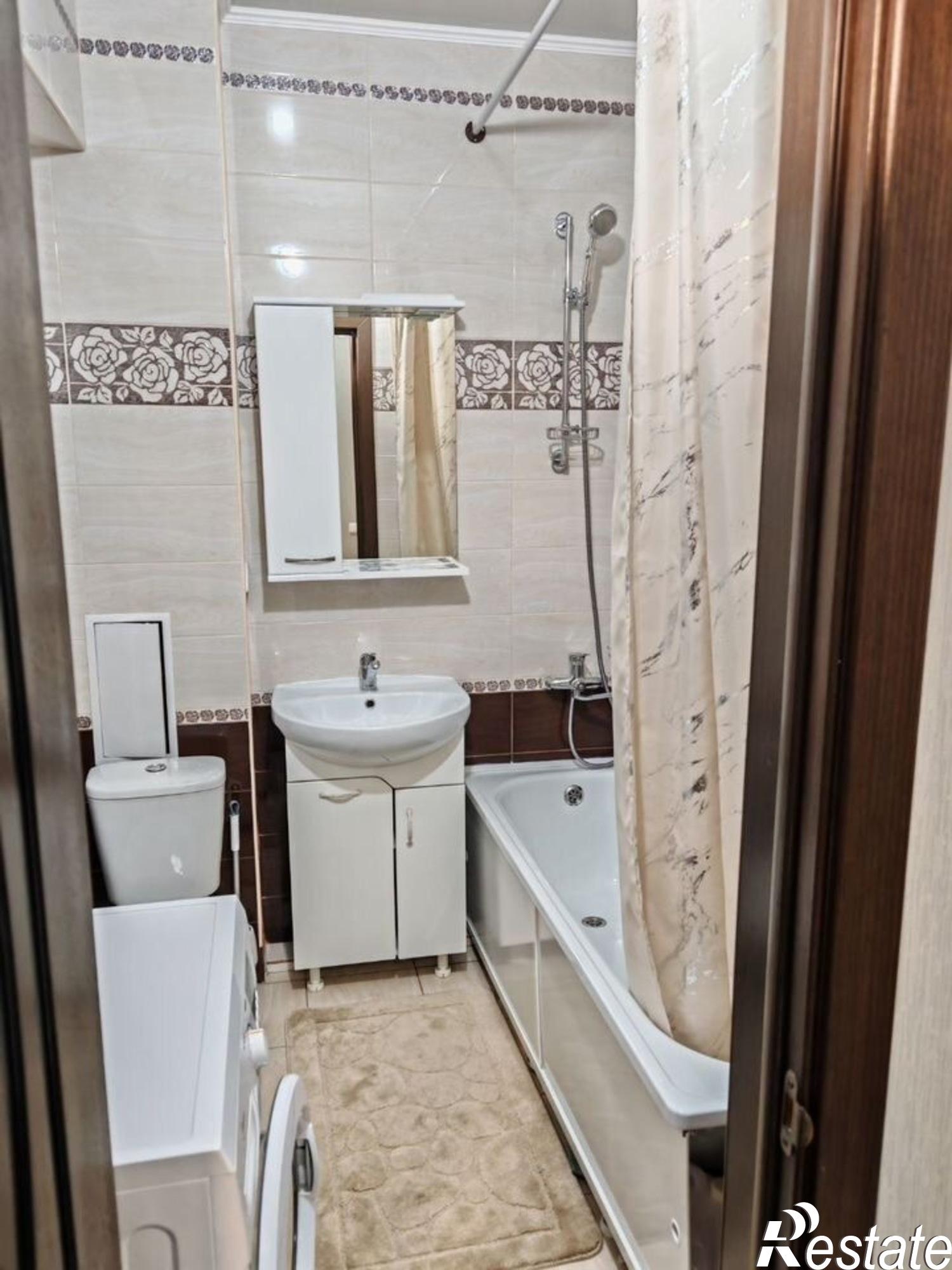 Купить квартиру за 9 500 000 рублей на улица Толстого, 111А