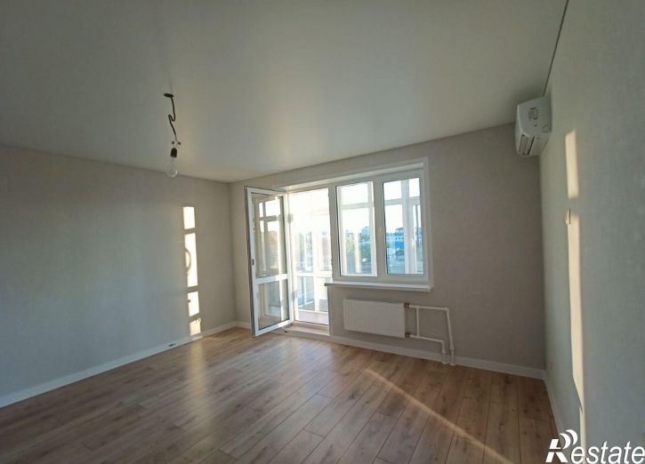 2-комн квартира улица Тургенева, 250