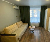 1-комн, 40кв м, этаж 2/8 ул Ивана Голубца, 2