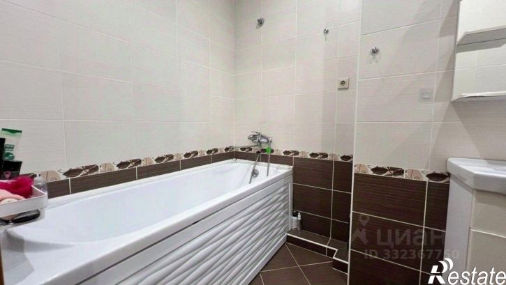 3-комн квартира Спасский пер, 16,  д. 16