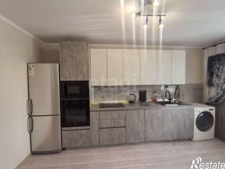 1-комн квартира ул Адмирала Пустошкина, 22 8,  д. 22 8,  к. 8