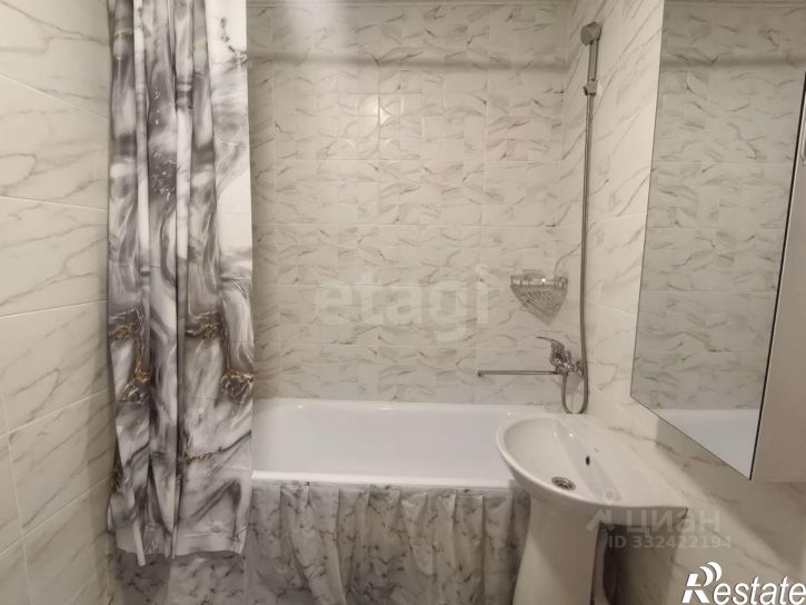 1-комн квартира ул Адмирала Пустошкина, 22 8,  д. 22 8,  к. 8