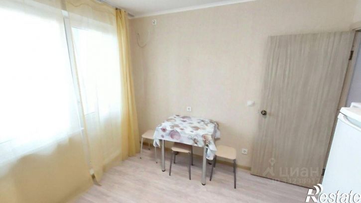 1-комн квартира ул Адмирала Пустошкина, 22 8,  д. 22 8,  к. 8