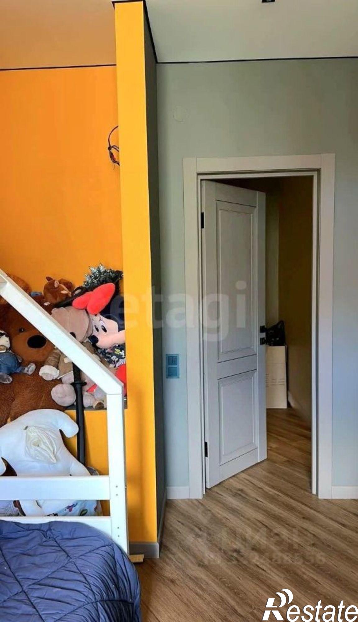 Купить гараж, место в паркинге за 5 300 010 рублей на ул Ивана Голубца, 155/2