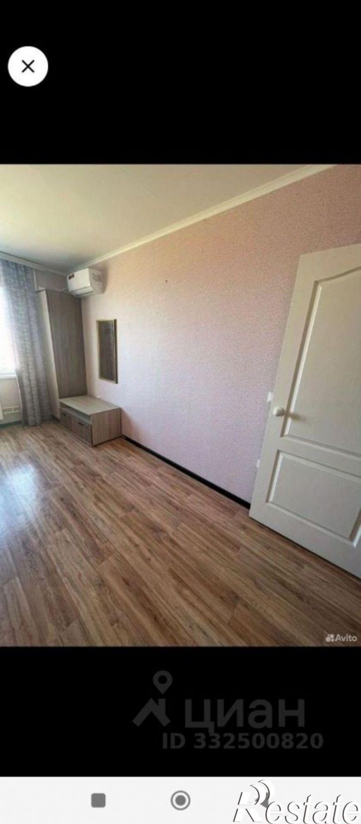 1-комн квартира ул Адмирала Пустошкина, 10,  д. 10