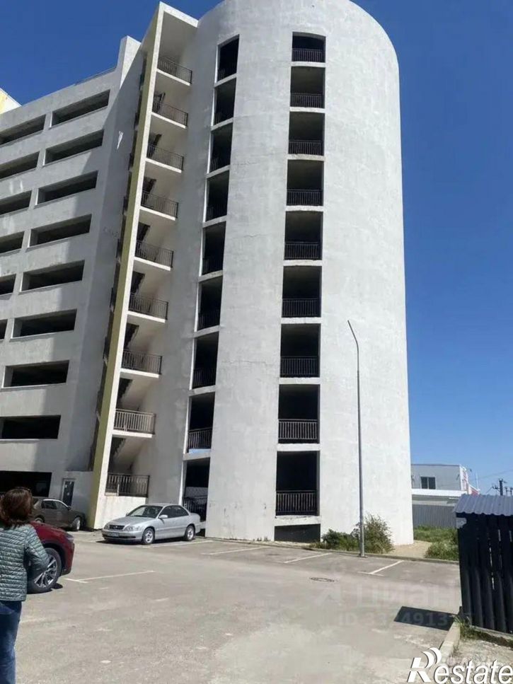 Гараж/парковка ул Адмирала Пустошкина, 22 2,  д. 22 2,  к. 2
