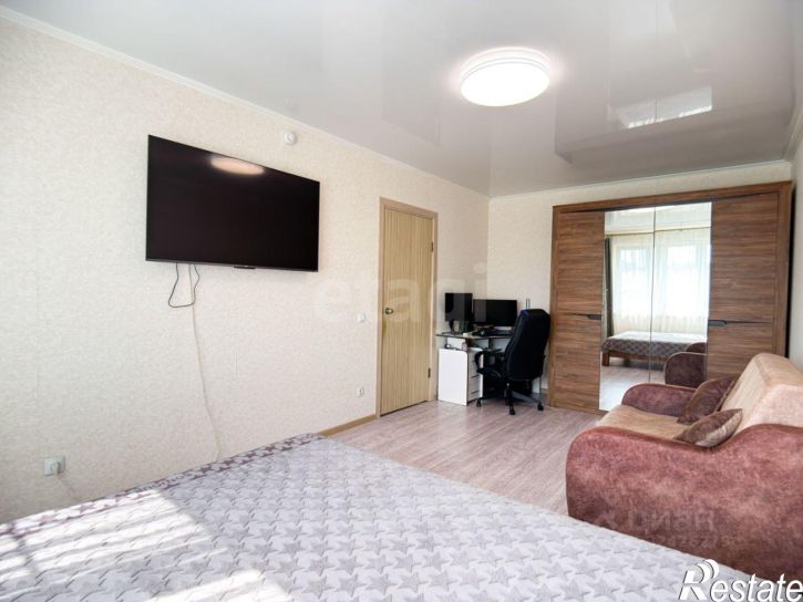 1-комн квартира ул Адмирала Пустошкина, 22 5,  д. 22 5,  к. 5