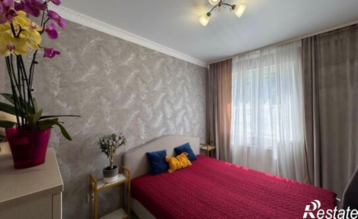 2-комн квартира 12-й микрорайон, 36А