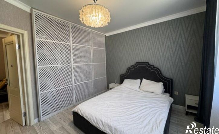 2-комн квартира 12-й микрорайон, 36А