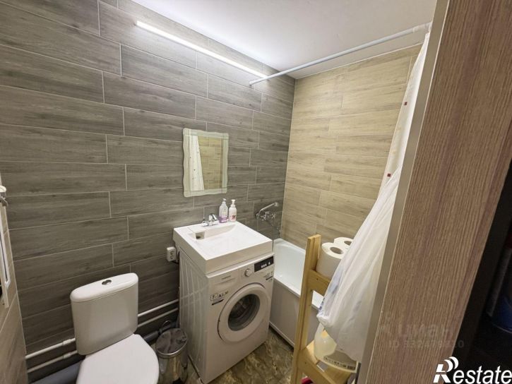 2-комн квартира ул Адмирала Пустошкина, 22 6,  д. 22 6,  к. 6