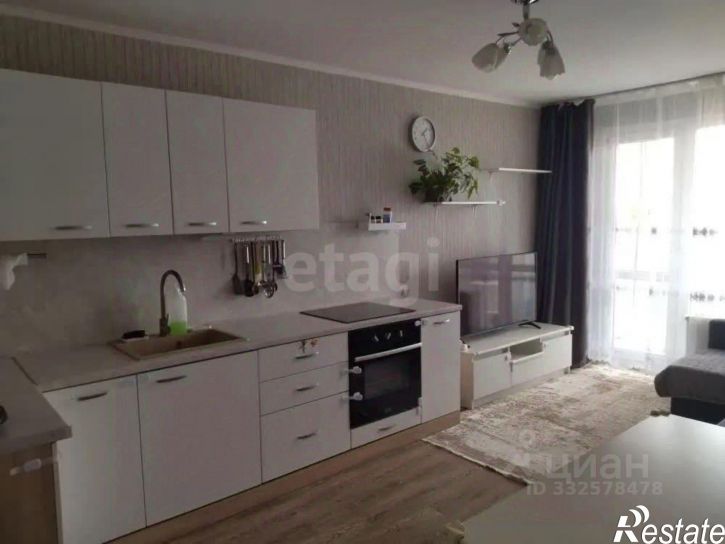 3-комн квартира ул Адмирала Пустошкина, 22 4,  д. 22 4,  к. 4