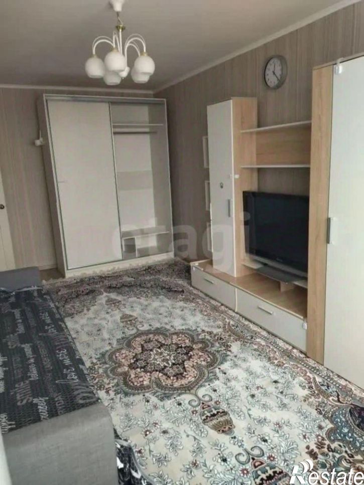 3-комн квартира ул Адмирала Пустошкина, 22 4,  д. 22 4,  к. 4