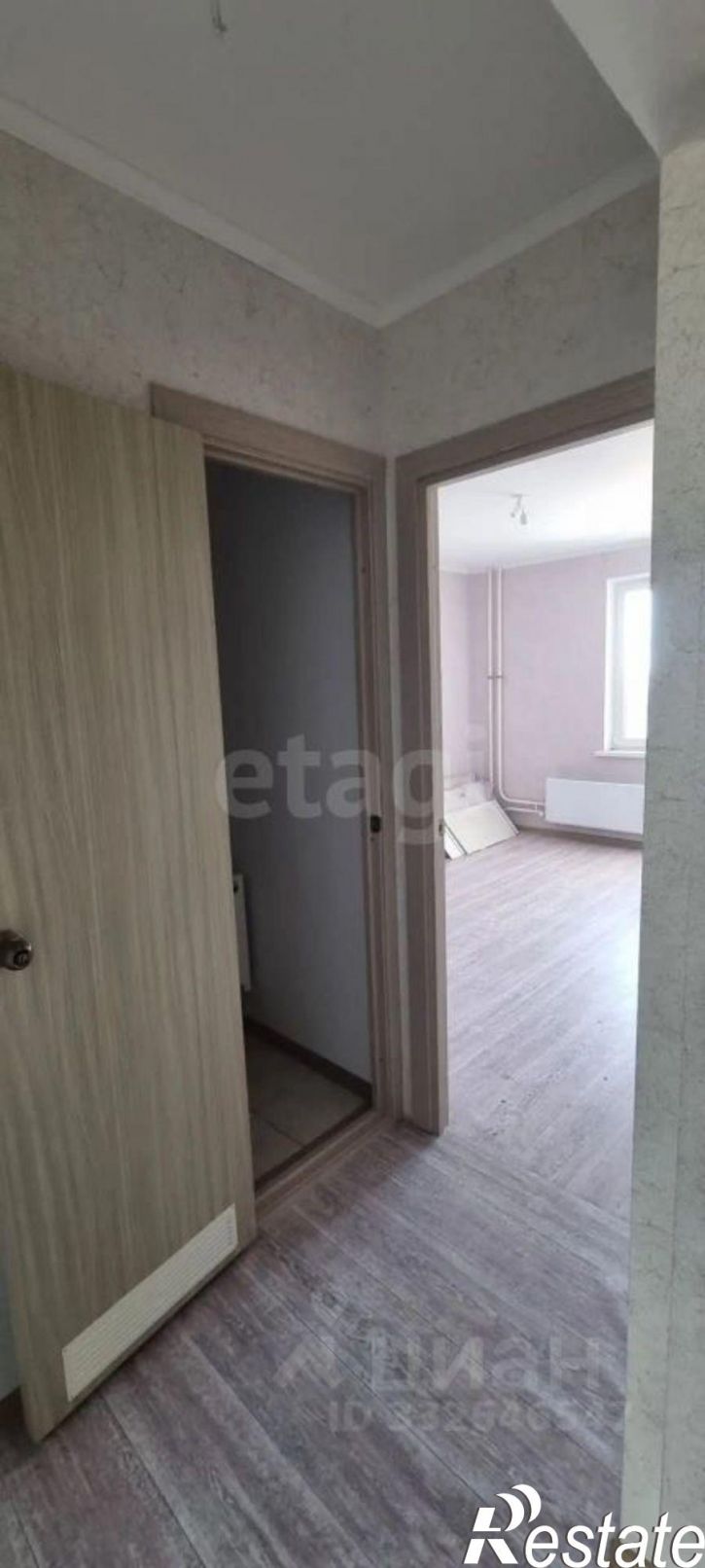 2-комн квартира ул Адмирала Пустошкина, 14,  д. 14