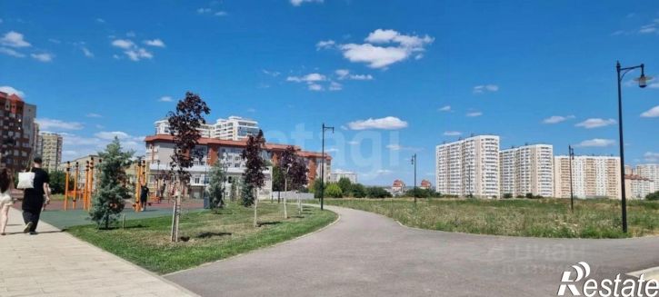 2-комн квартира ул Адмирала Пустошкина, 14,  д. 14