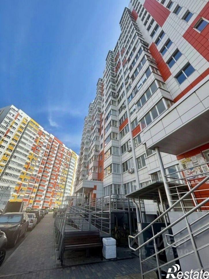 2-комн квартира ул Адмирала Пустошкина, 22 5,  д. 22 5,  к. 5