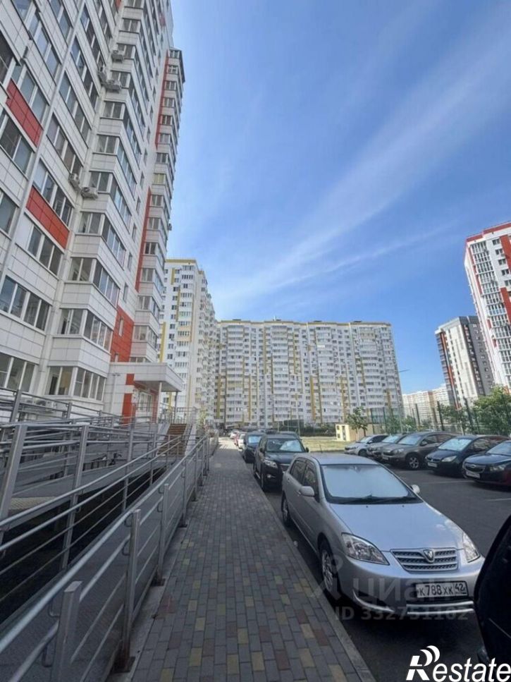 2-комн квартира ул Адмирала Пустошкина, 22 5,  д. 22 5,  к. 5